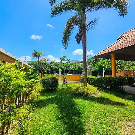 The Orange Villa Near Beach 海灘附近的家庭別墅 Kamala Beach Exterior photo